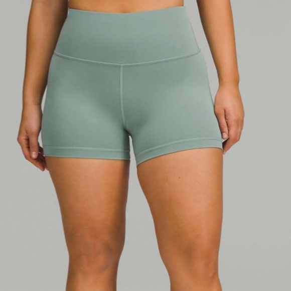 Contour Fit High-Rise Short